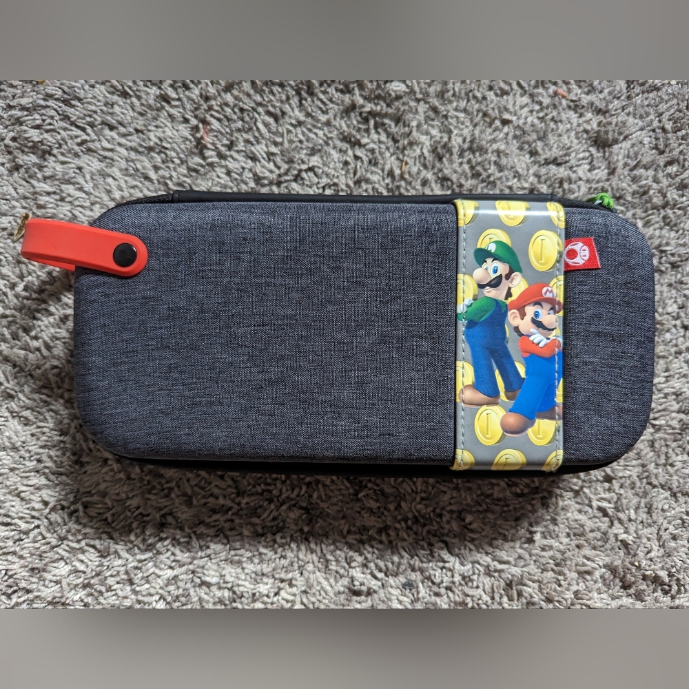 Nintendo switch Mario themed carrying case